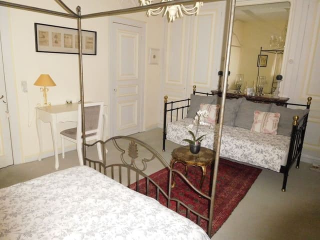 Comfort Triple Room, Private Bathroom, Garden Area (Leonard de Vinci)