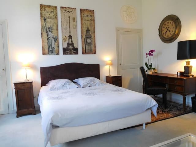 Comfort Quadruple Room, 1 Bedroom, Private Bathroom, Garden Area (Jules Verne)