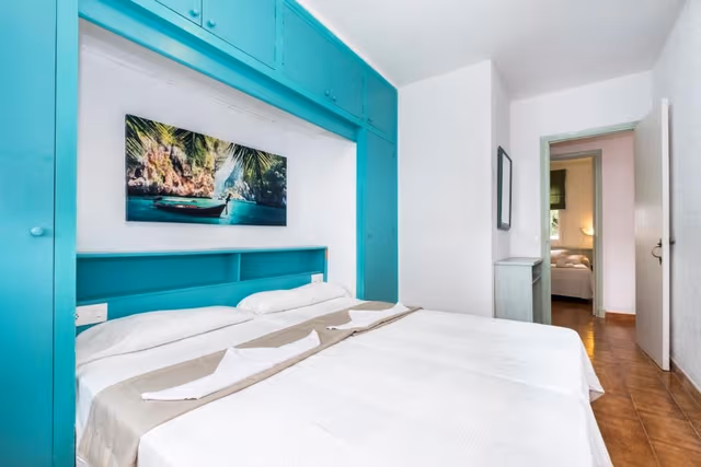 Two-Bedroom Apartment with Garden View 1+0
