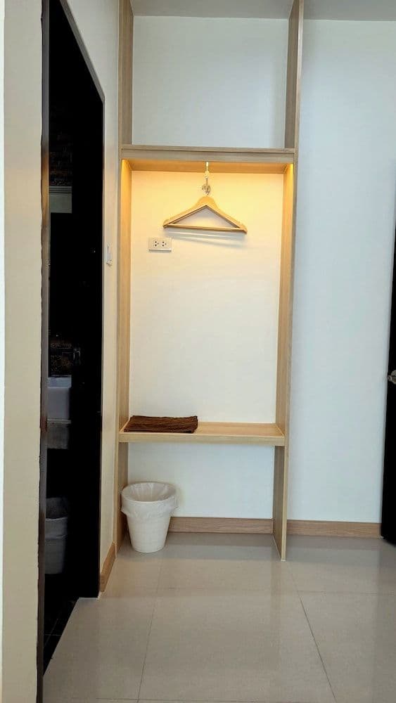 Standard Room with window