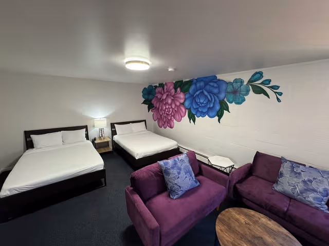 Room, 2 Queen Beds, Non Smoking