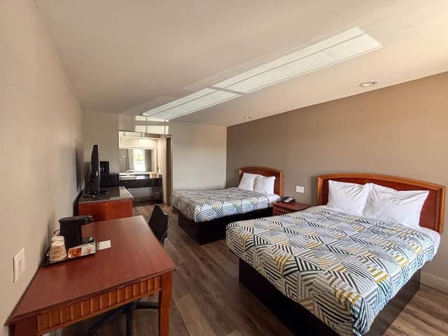 Standard Room, 2 Double Beds, Non Smoking, Refrigerator & Microwave