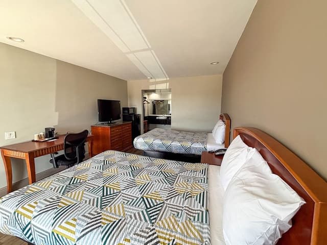 Standard Room, 2 Double Beds, Non Smoking
