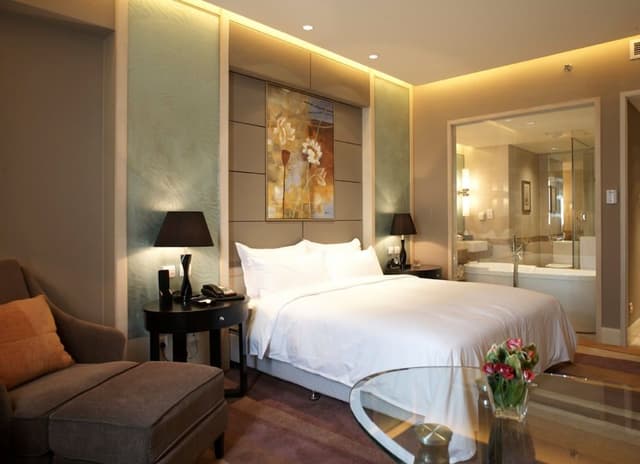Executive King Room