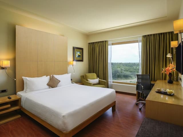 Superior King Bed