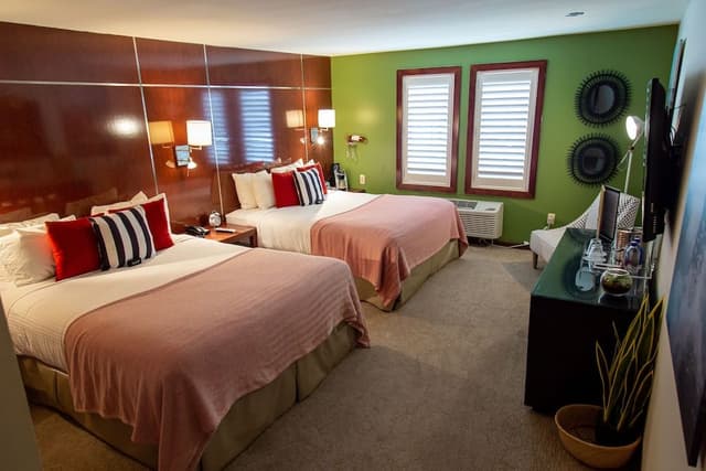 Room, 2 Queen Beds