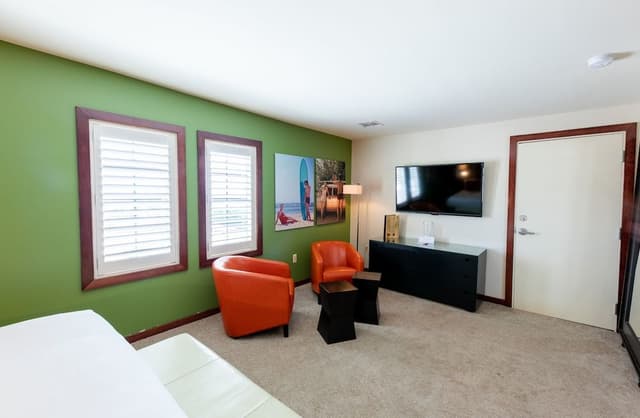 Suite, 1 King Bed