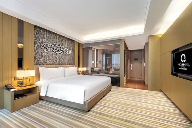 Executive King Room