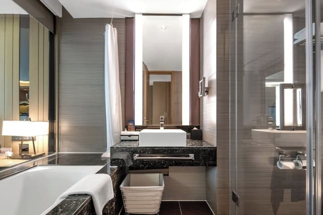 Executive King Room