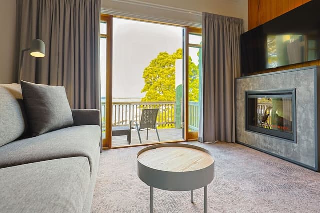 Premium Harbour View Room