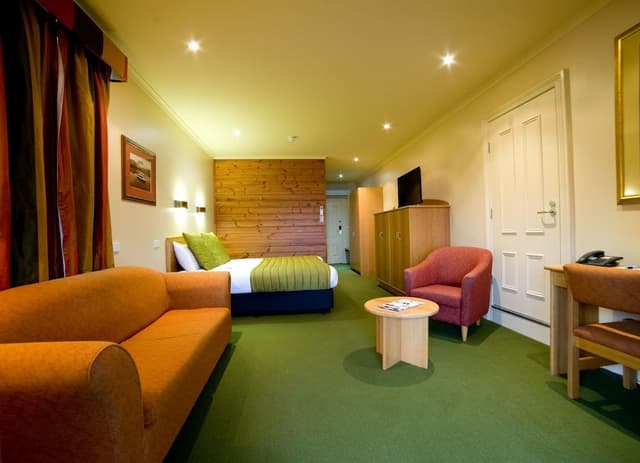 Waterfront Executive Spa
