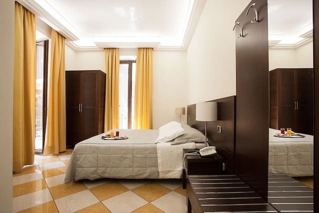 Triple Room