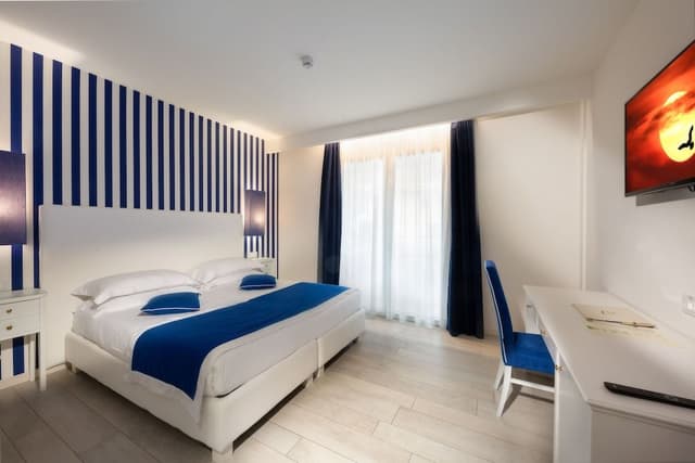 Comfort Room, 1 Bedroom, Non Smoking