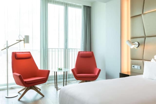 Family Adjoining Room (2 Adults + 2 Children)