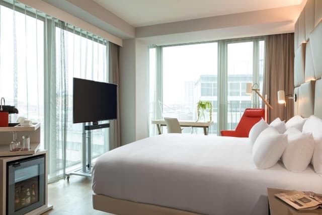 Family Adjoining Room (2 Adults + 2 Children)
