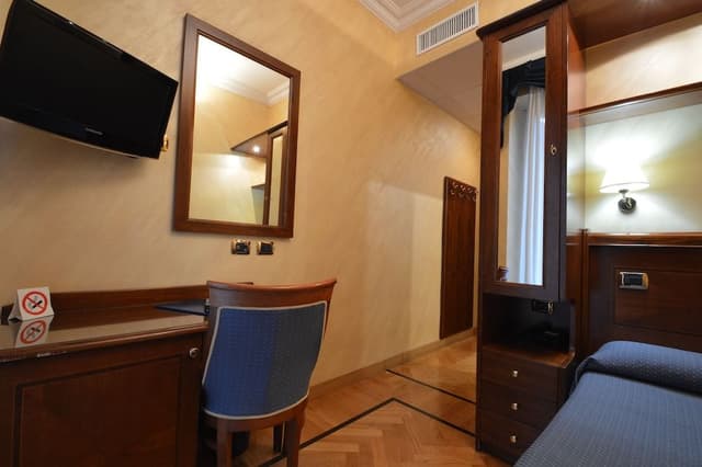 Single Room