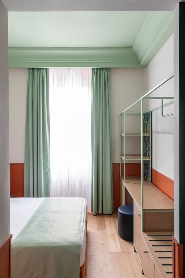 Comfort Room