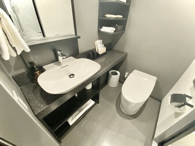 Twin Room, Non Smoking (Standard Floor)