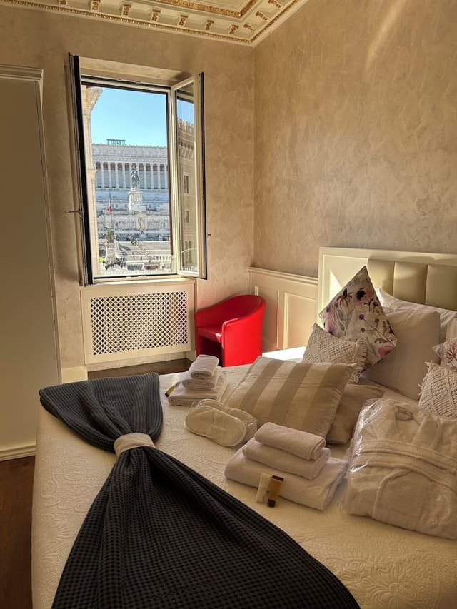 Panoramic Studio Suite, City View