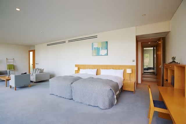 Suite with Sofa Bed and Open-Air-Bath, Forrest View