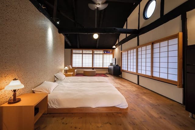 [ROKU] Twin room, Non-Smoking