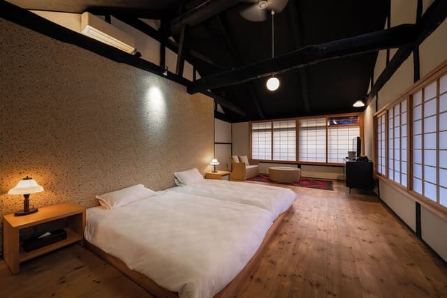 [ROKU] Twin room, Non-Smoking