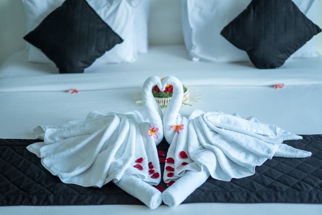 Deluxe Double Room, 1 Bedroom, Pool View, Poolside