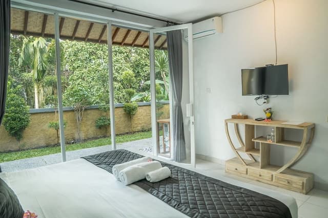 Deluxe Room, 1 Bedroom, Garden View