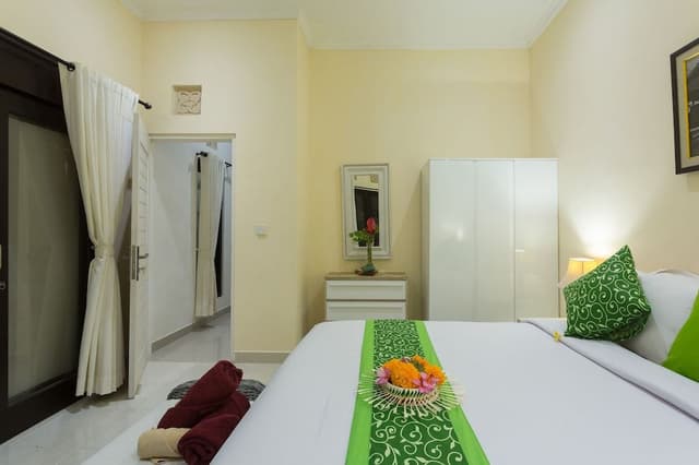 Villa, 3 Bedrooms, 2 Bathrooms