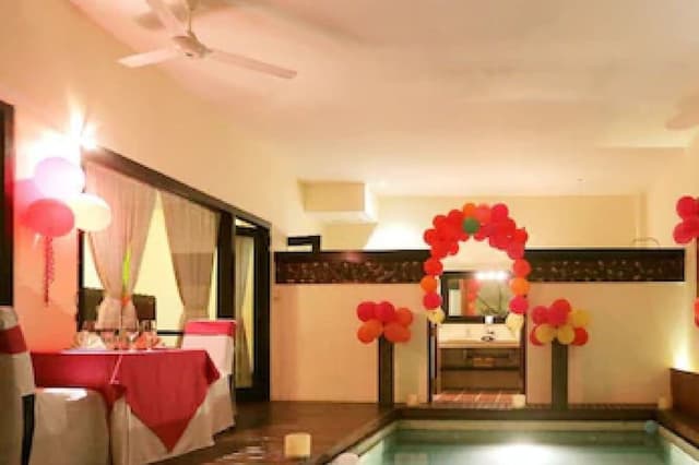 One Bedroom Pool Suite