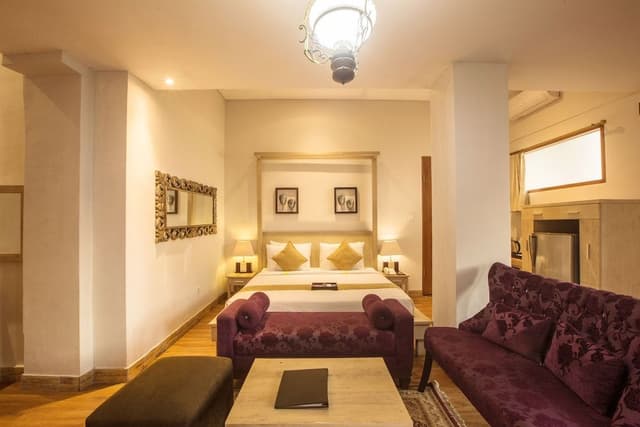 One Bedroom Pool Suite