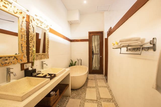 One Bedroom Pool Suite