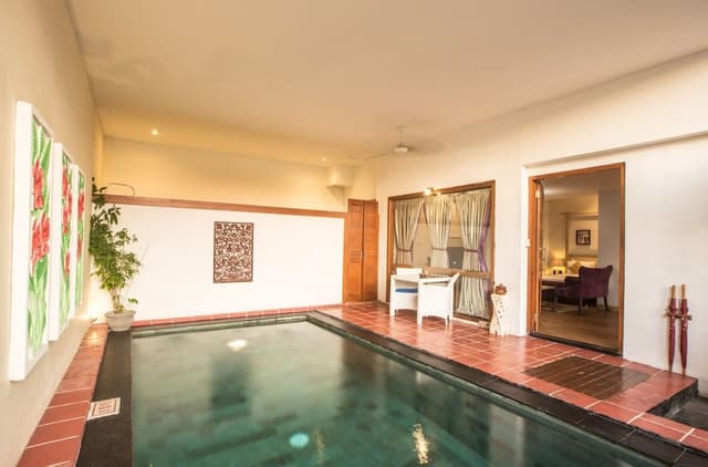 One Bedroom Pool Suite