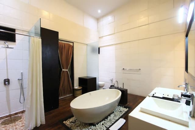 Two Bedroom Pool Suite