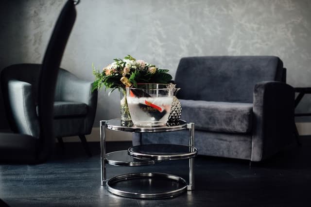 Signature Suite, Jetted Tub