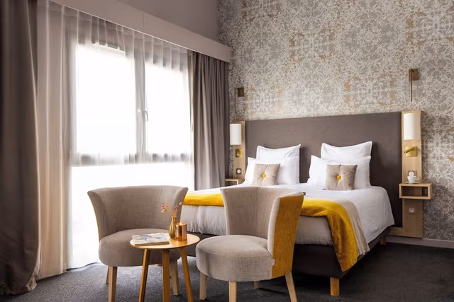 Junior Suite, 1 King Bed
