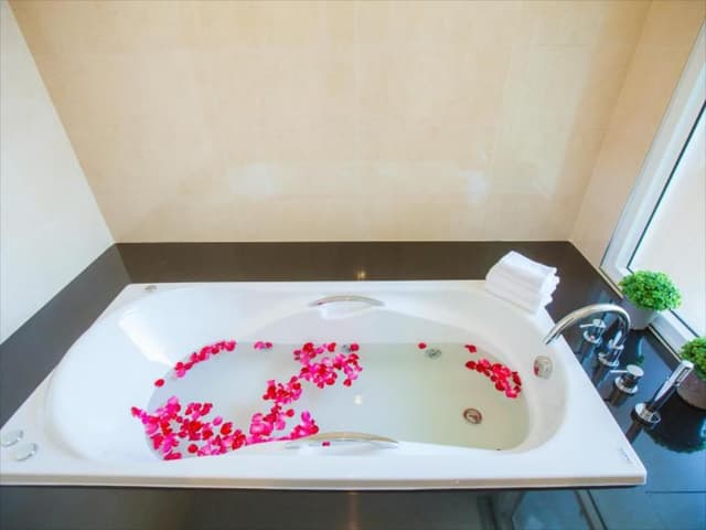 Jacuzzi Premier Room