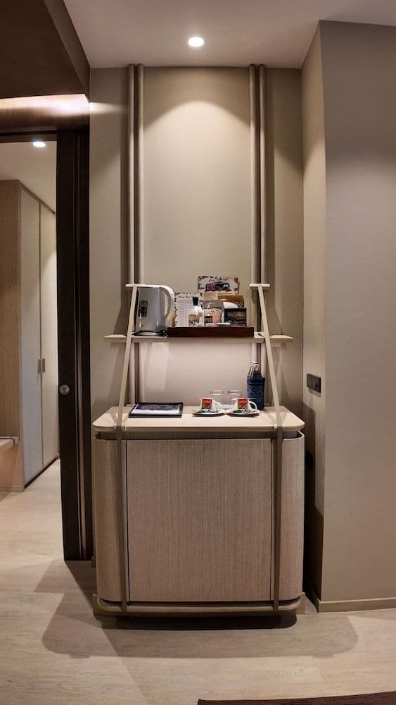 Corner Premier