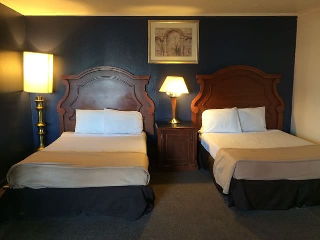 Standard Room, 2 Queen Beds