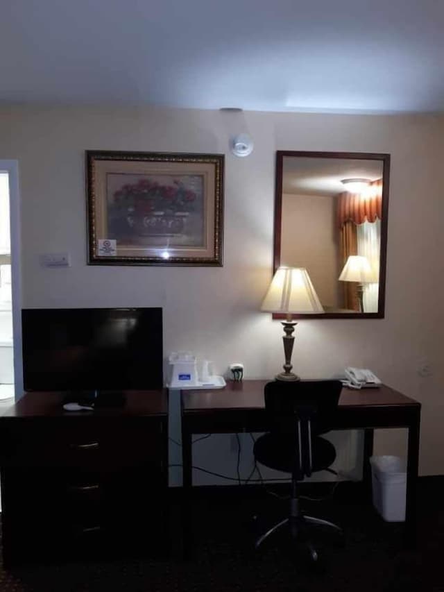 Standard Room, 2 Queen Beds, Non Smoking