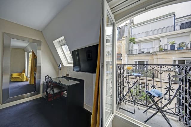 Superior Room, Balcony