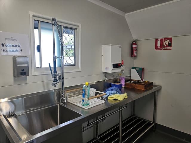 Compact Queen Van Room