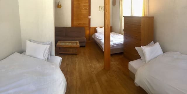 Triple Room