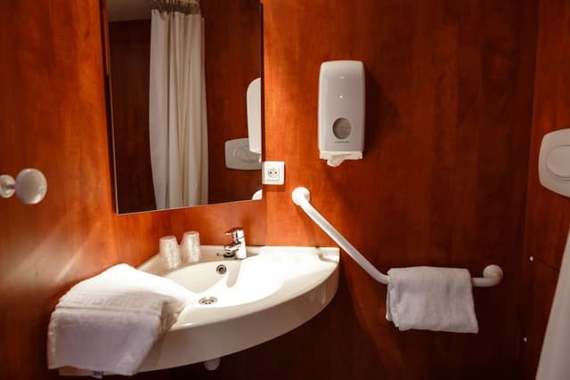 Standard Double Room, Private Bathroom