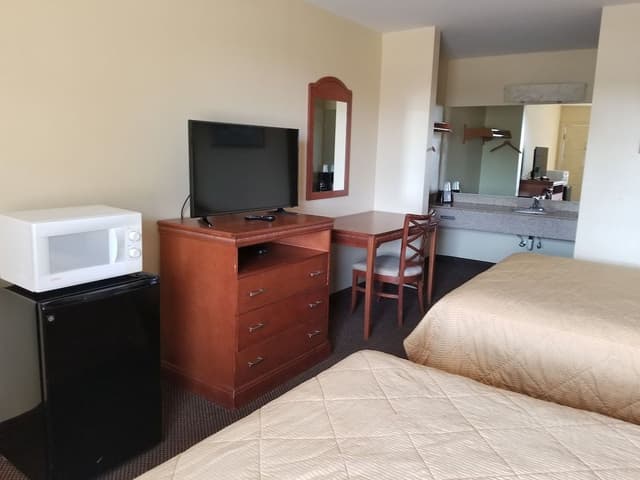 Room, 1 King Bed, Non Smoking