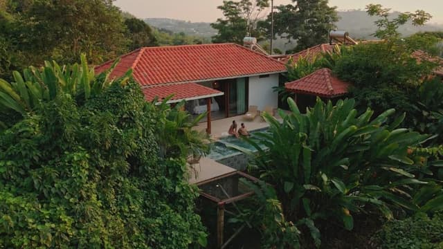 Villa con Piscina Privada