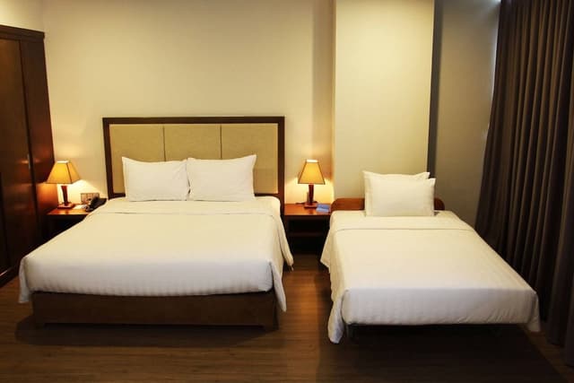Superior Triple Room