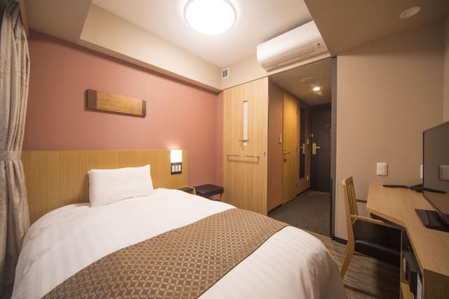 [No cleaning service]Double Room, Non Smoking