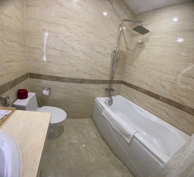 Deluxe Room, 1 King Bed