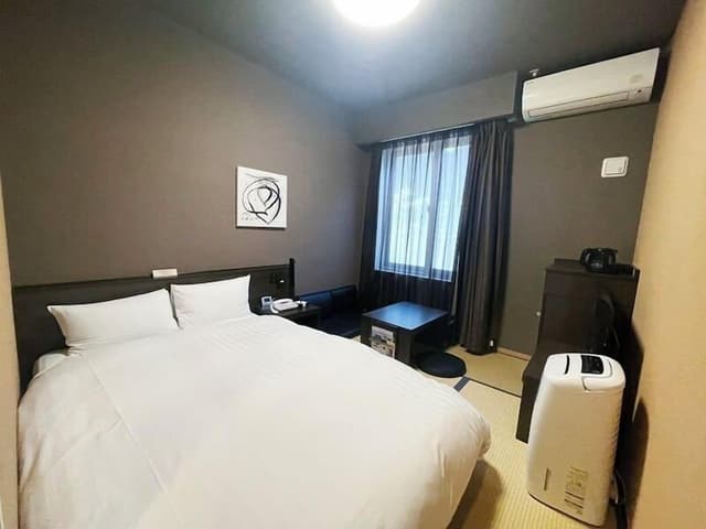 Semi-double Room, Non Smoking